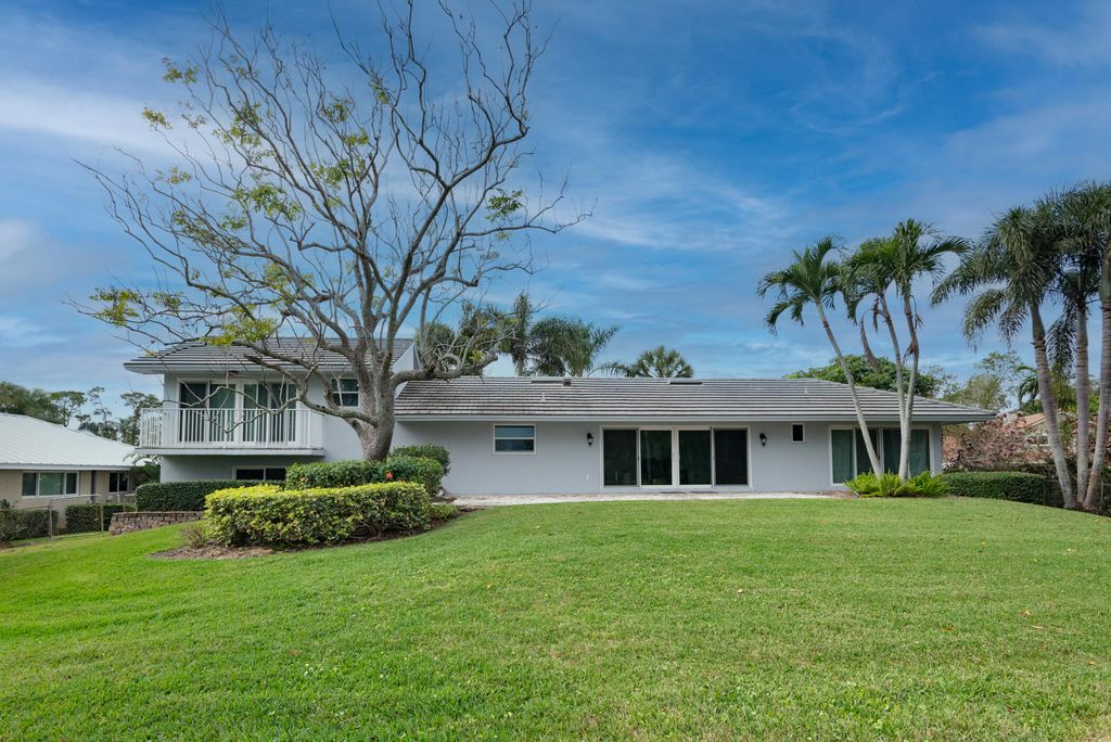 Photo of 3342 SE Court Drive, Stuart, FL 34997 (MLS # RX-11064773)