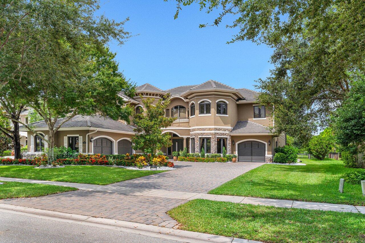 8973 Three Rail Drive, Boynton Beach, Palm Beach County, Florida - 6 Bedrooms  
7.5 Bathrooms - 