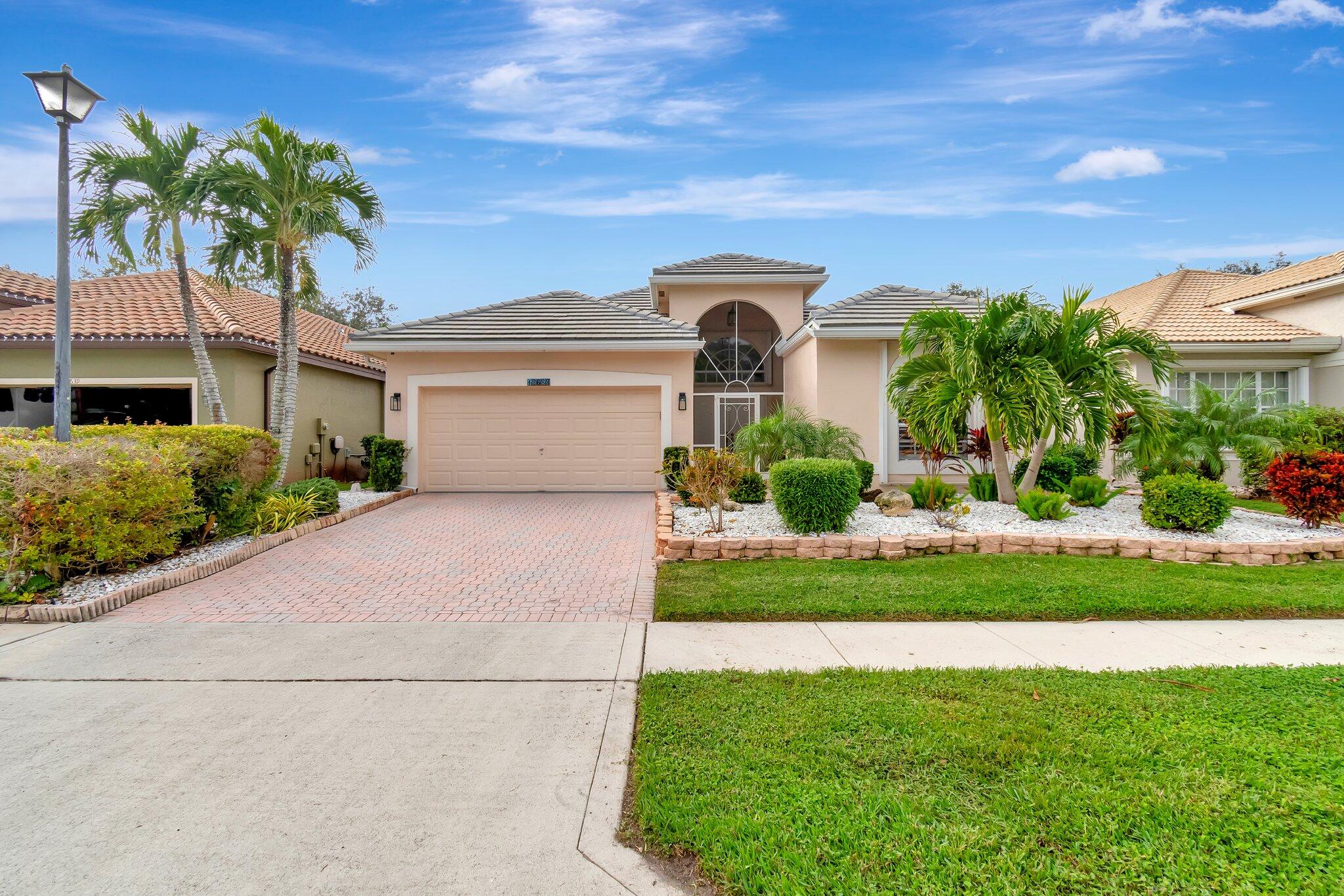 13633 Weyburne Drive, Delray Beach, Palm Beach County, Florida - 3 Bedrooms  
2 Bathrooms - 