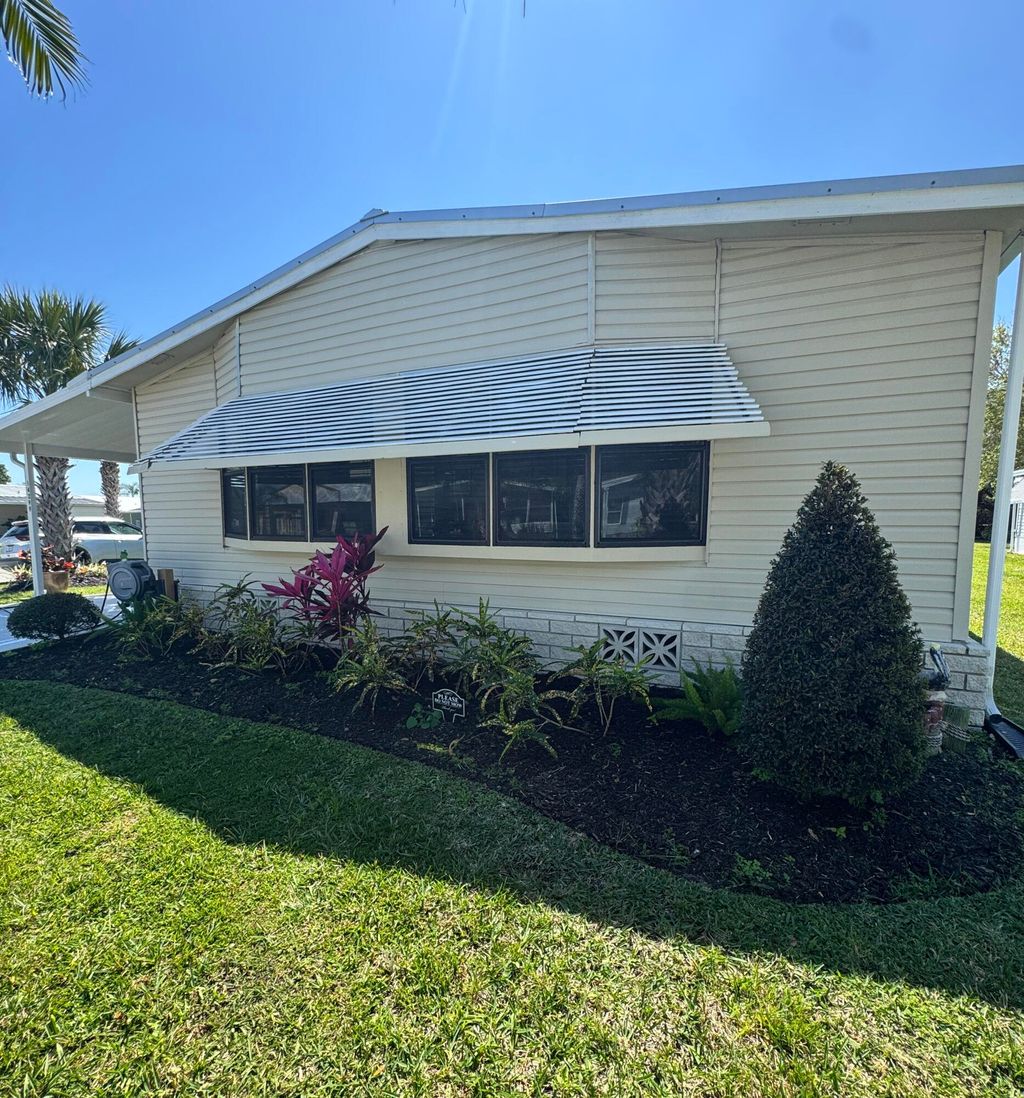 Photo of 14299 Dalia Avenue, Fort Pierce, FL 34951 (MLS # RX-11070998)