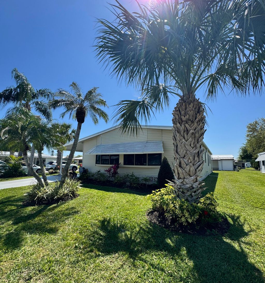 Photo of 14299 Dalia Avenue, Fort Pierce, FL 34951 (MLS # RX-11070998)