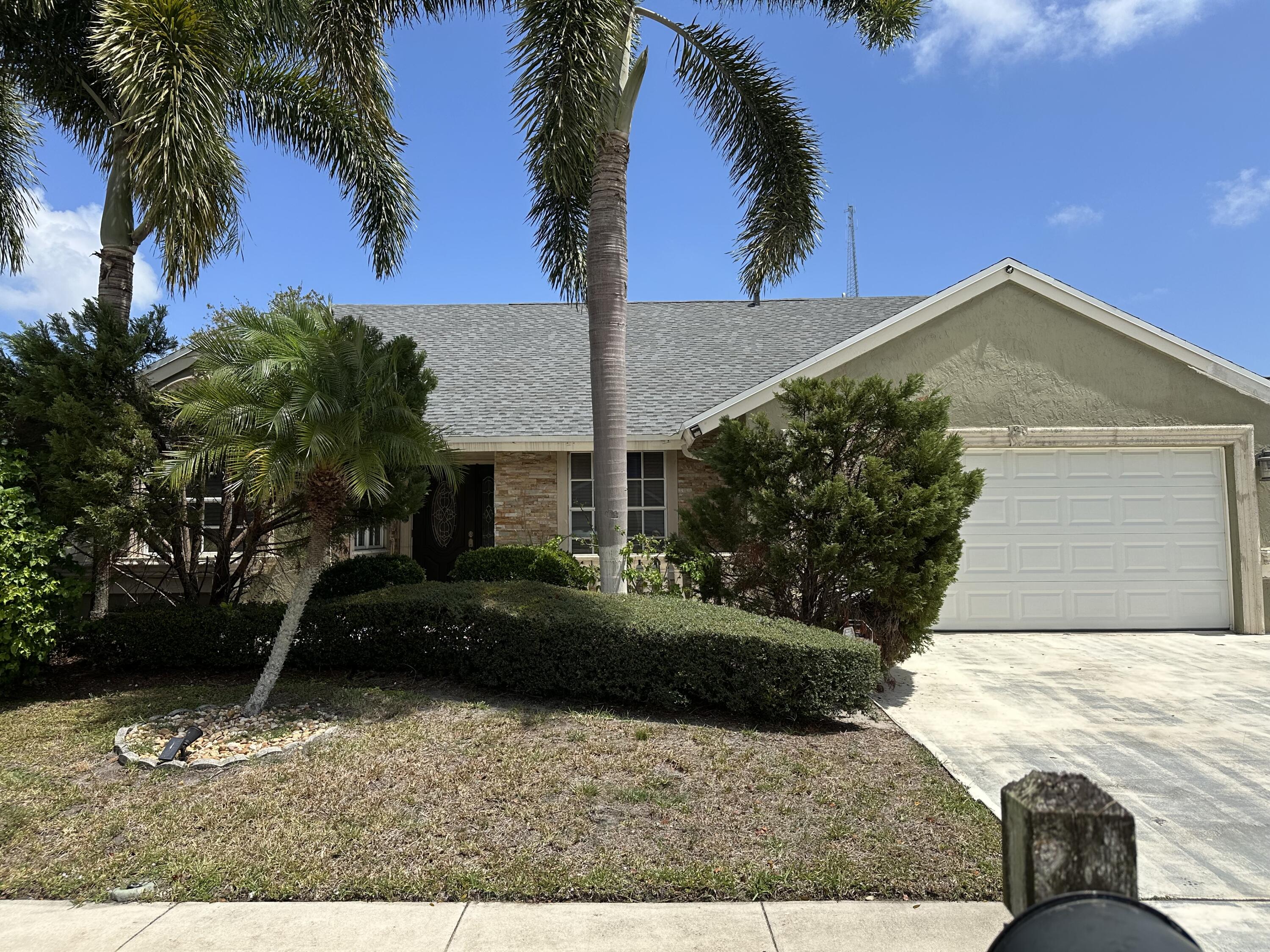 Property for Sale at 1724 Banyan Creek Court, Boynton Beach, Palm Beach County, Florida - Bedrooms: 3 
Bathrooms: 2  - $485,000