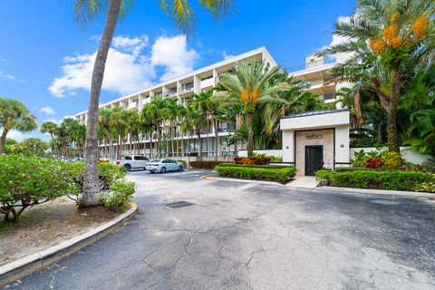 Photo of 1830 Embassy Drive #107, West Palm Beach, FL 33401 (MLS # RX-11127161)
