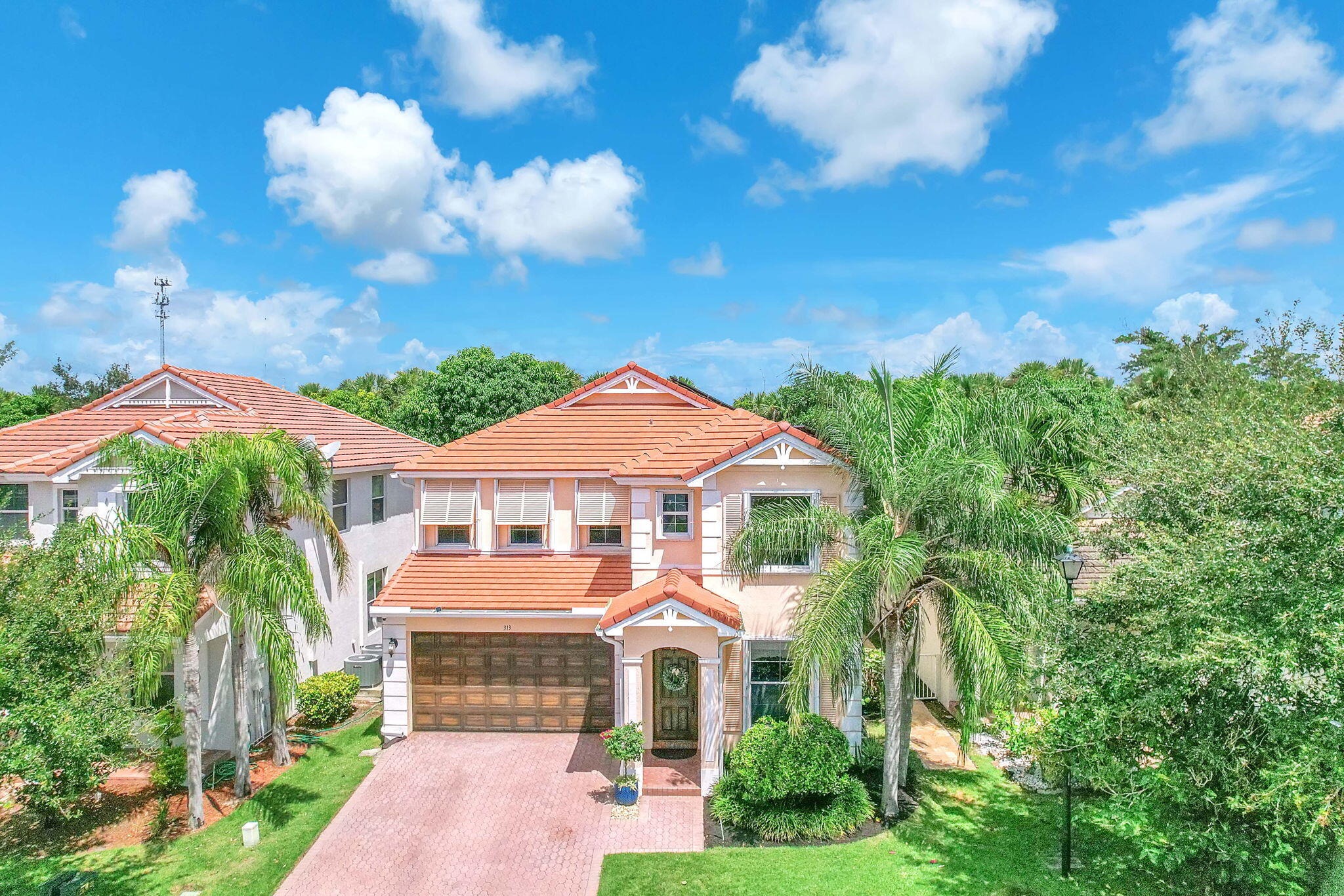 313 Mulberry Grove Road, Royal Palm Beach, Palm Beach County, Florida - 5 Bedrooms  
3 Bathrooms - 