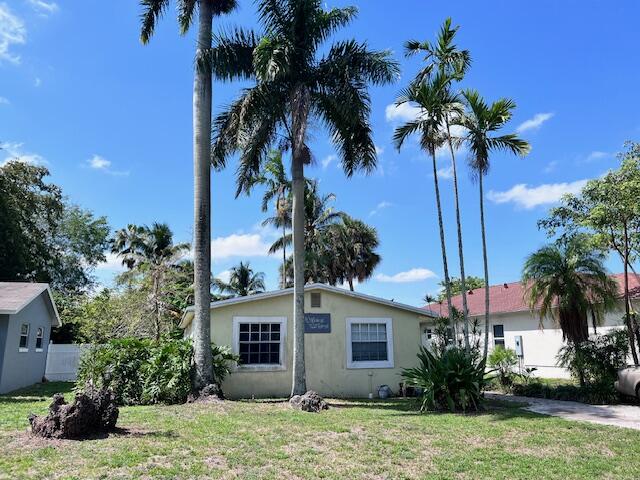 4928 Jefferson Road, Delray Beach, Palm Beach County, Florida - 3 Bedrooms  
1 Bathrooms - 