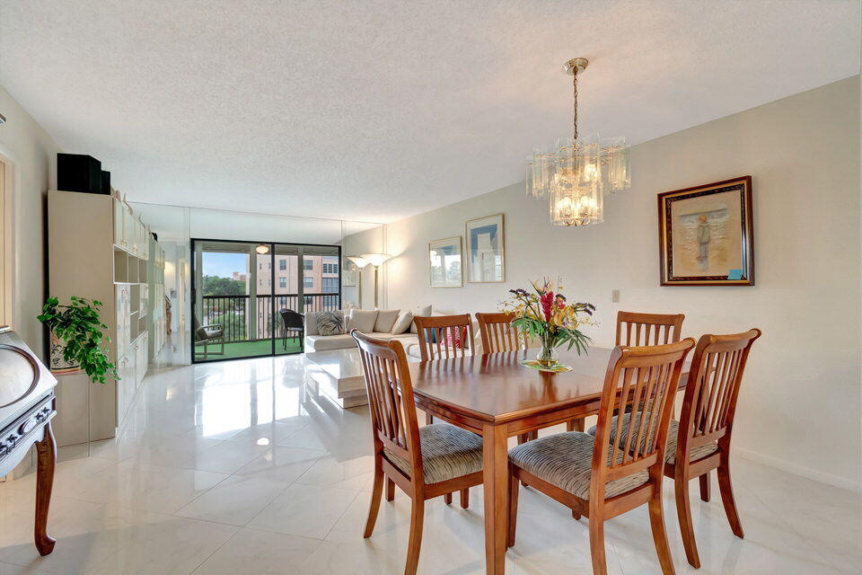 14475 Strathmore Lane 405, Delray Beach, Palm Beach County, Florida - 2 Bedrooms  
2 Bathrooms - 