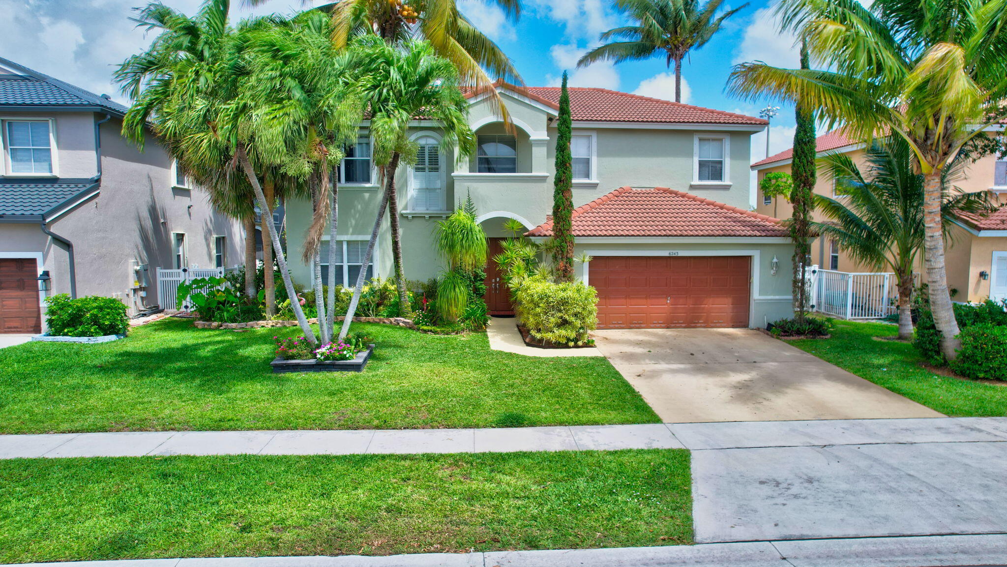 6243 Shadow Tree Lane, Lake Worth Beach, Palm Beach County, Florida - 5 Bedrooms  
3 Bathrooms - 