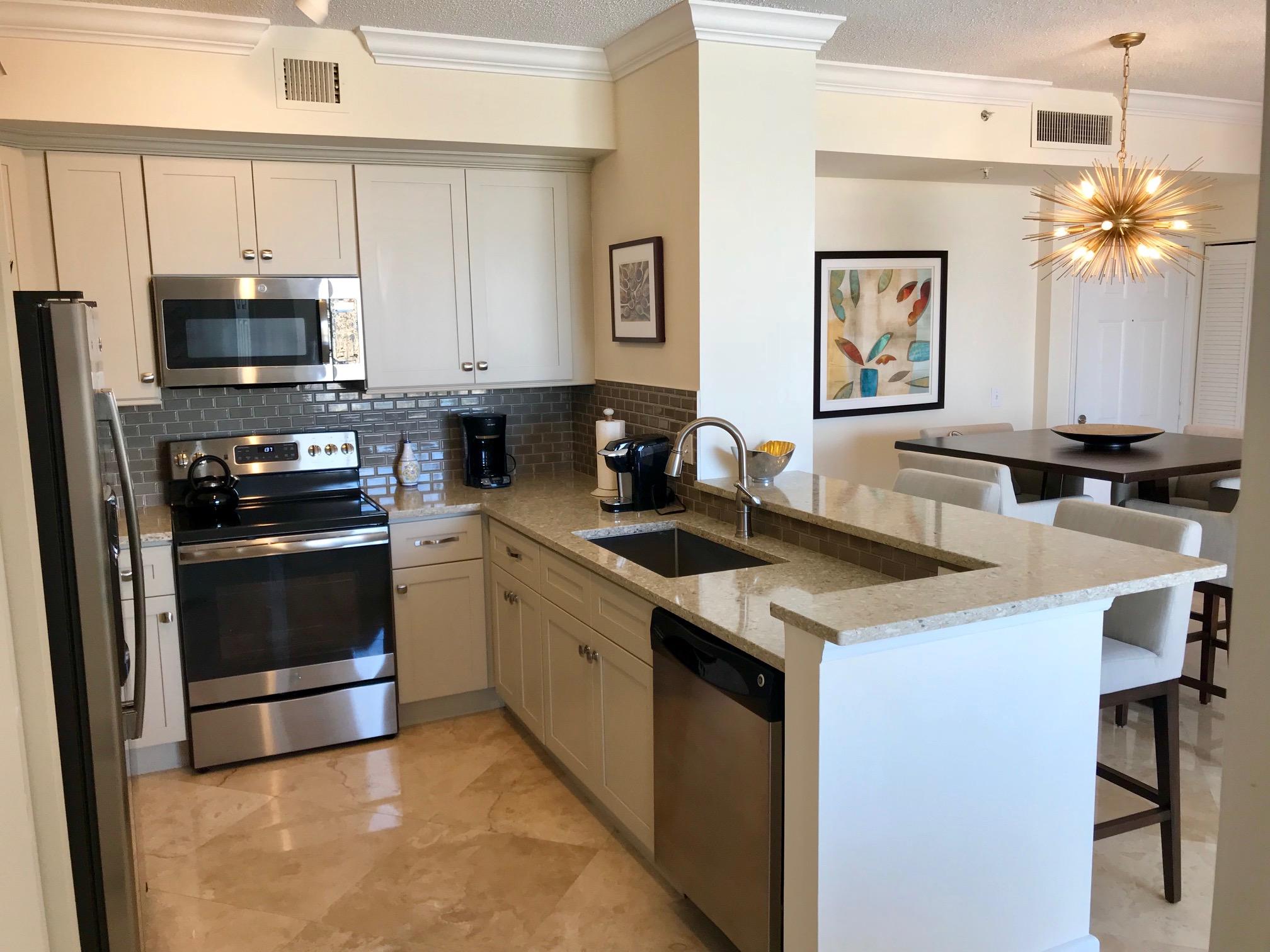 Photo 1 of 651 Okeechobee Boulevard 1004, West Palm Beach, Florida, $4,500, Web #: 10463044