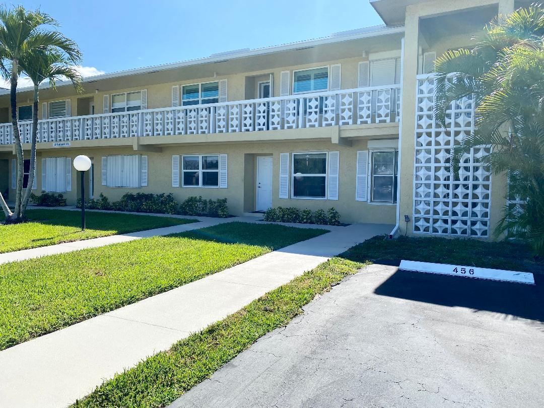 Property for Sale at 1001 Flame Vine Avenue 103, Delray Beach, Palm Beach County, Florida - Bedrooms: 2 
Bathrooms: 2  - $229,900