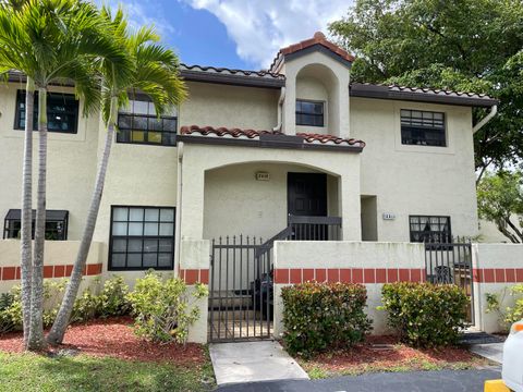 Photo of 2612 Congressional Way, Deerfield Beach, FL 33442 (MLS # RX-11129385)