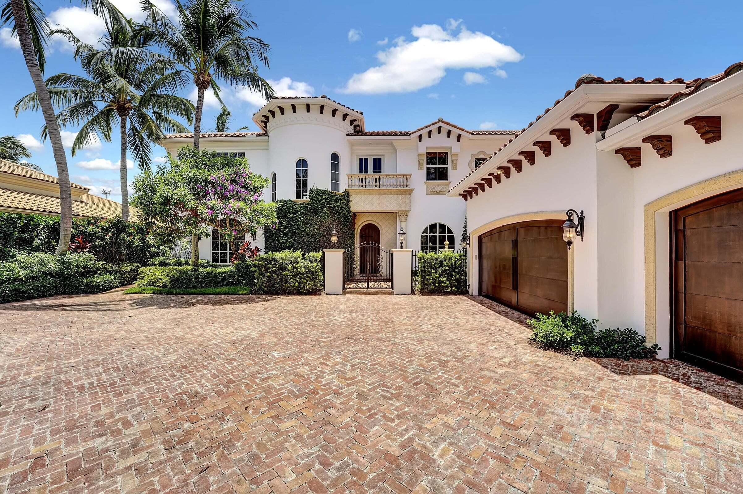 Photo 1 of 813 Harbour Isles Place, North Palm Beach, Florida, $6,300,000, Web #: 10908406