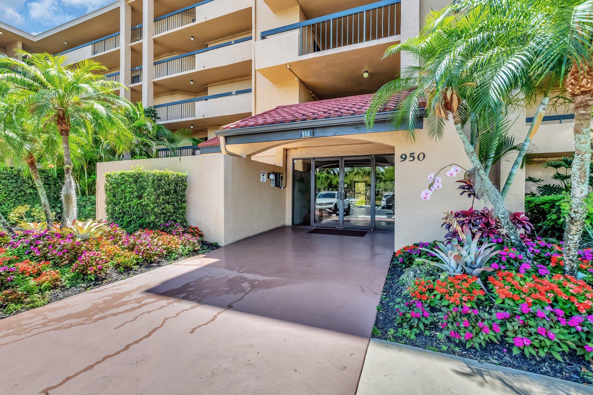 Property for Sale at 950 Egret Circle 5409, Delray Beach, Palm Beach County, Florida - Bedrooms: 2 
Bathrooms: 2  - $299,000