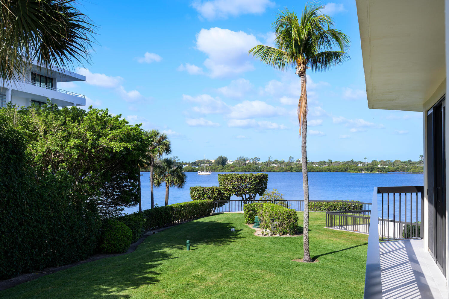 Property for Sale at 2778 S Ocean Boulevard 202S, Palm Beach, Palm Beach County, Florida - Bedrooms: 2 
Bathrooms: 2  - $1,200,000