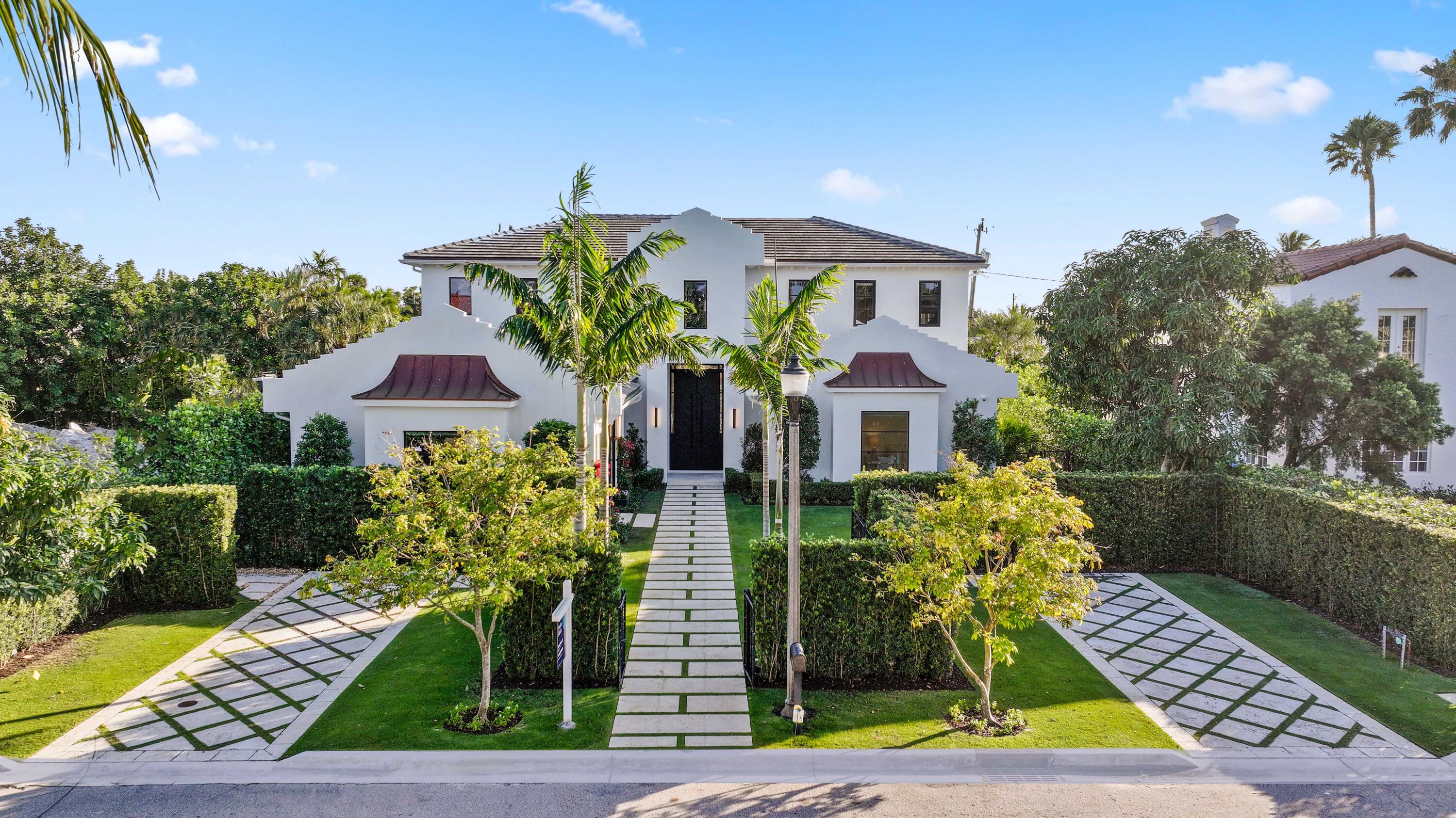 Property for Sale at 248 E Lakewood Road, West Palm Beach, Palm Beach County, Florida - Bedrooms: 6 
Bathrooms: 6.5  - $9,695,000