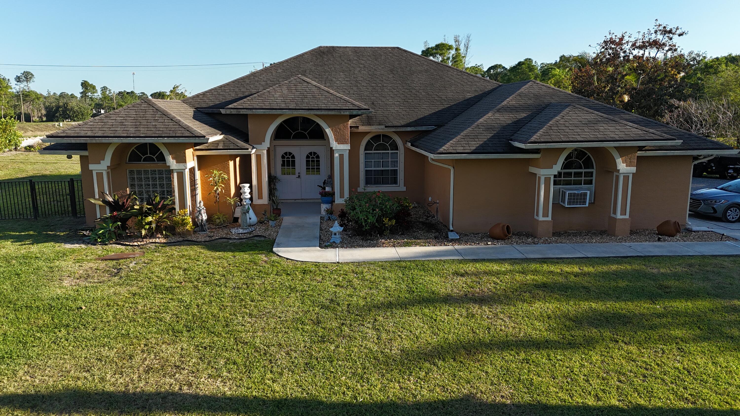 13084 73rd Street, The Acreage, Palm Beach County, Florida - 3 Bedrooms  
3 Bathrooms - 