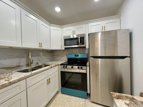 Photo of 155 Andover F, West Palm Beach, FL 33417 (MLS # RX-11125005)