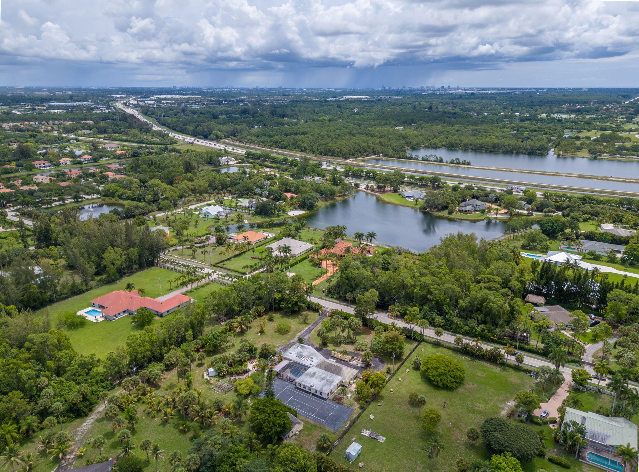 918 Marginal Road, West Palm Beach, Palm Beach County, Florida - 5 Bedrooms  
4 Bathrooms - 