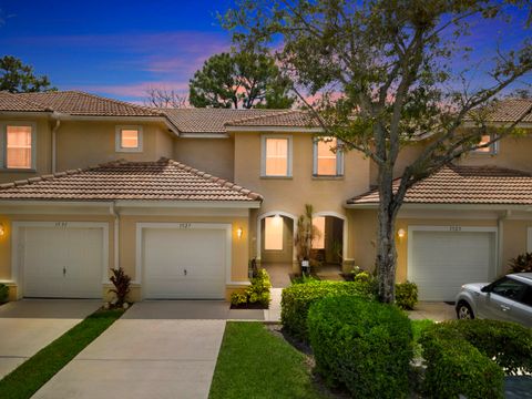 Photo of 1527 Barrymore Court, Wellington, FL 33414 (MLS # RX-11114174)