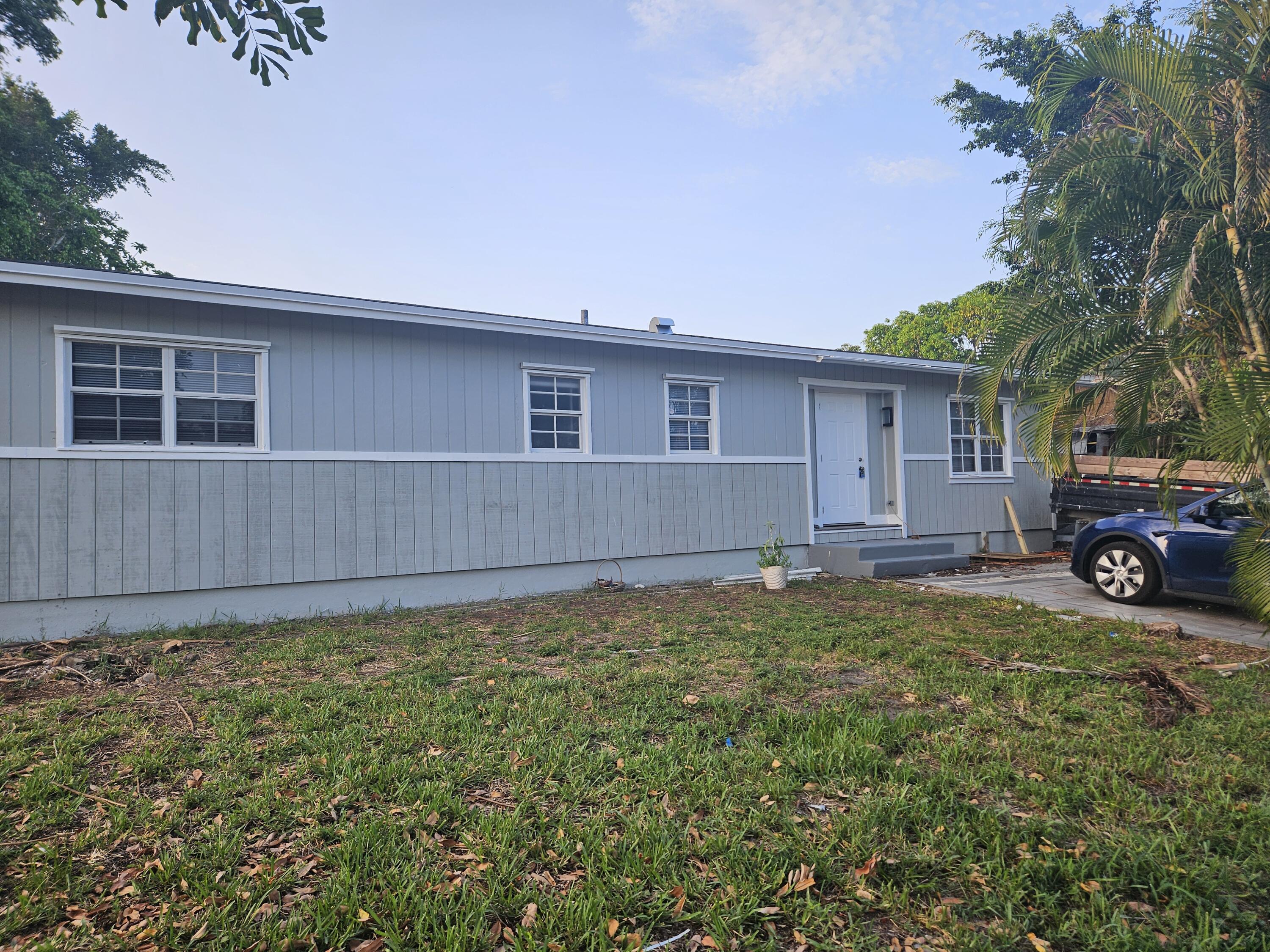 3931 Kewanee Road, Lantana, Palm Beach County, Florida - 3 Bedrooms  
2 Bathrooms - 