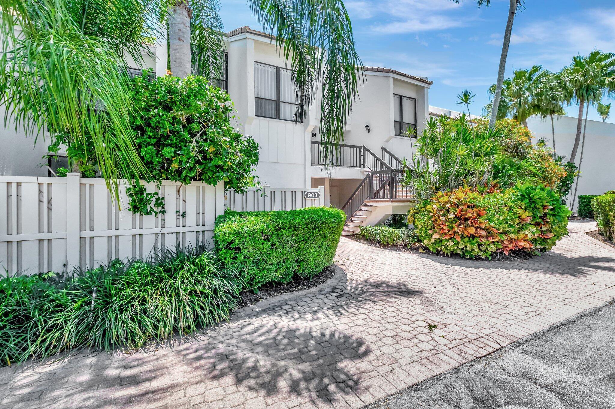 Property for Sale at 903 Bridgewood Place, Boca Raton, Palm Beach County, Florida - Bedrooms: 2 
Bathrooms: 2  - $310,000