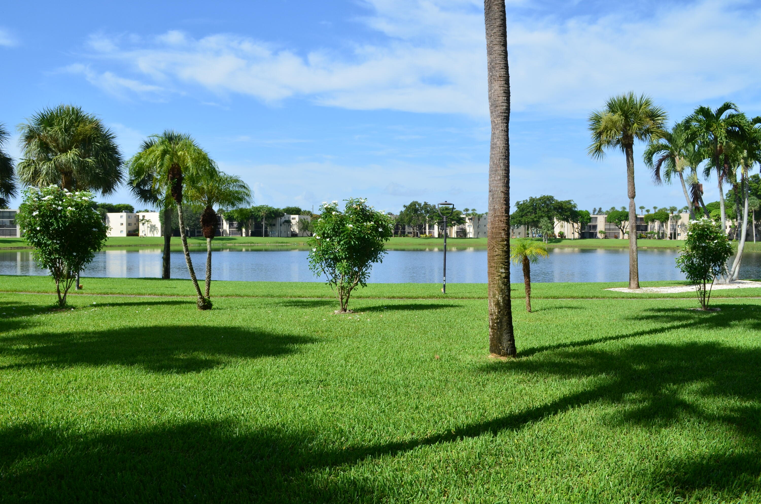 5130 Las Verdes Circle 111, Delray Beach, Palm Beach County, Florida - 2 Bedrooms  
2 Bathrooms - 