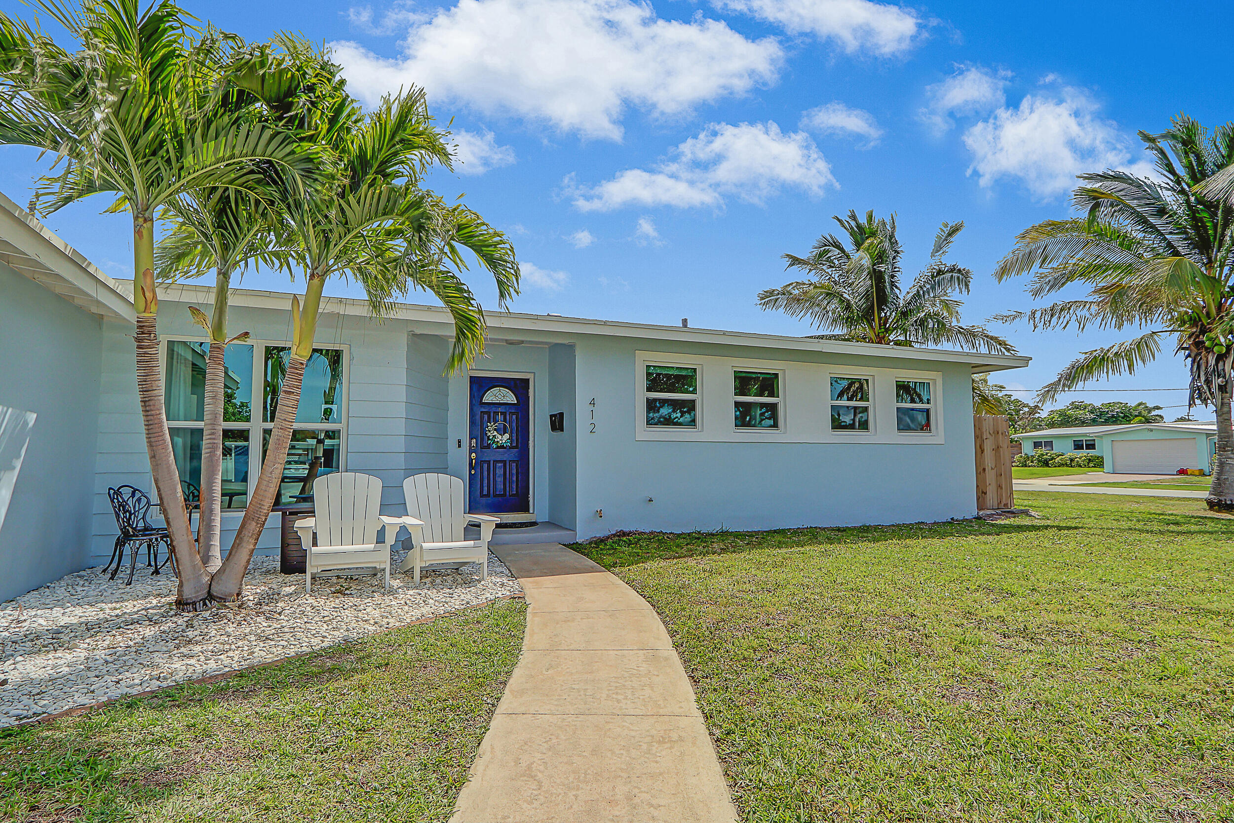 412 Westwind Drive, North Palm Beach, Miami-Dade County, Florida - 3 Bedrooms  
2 Bathrooms - 