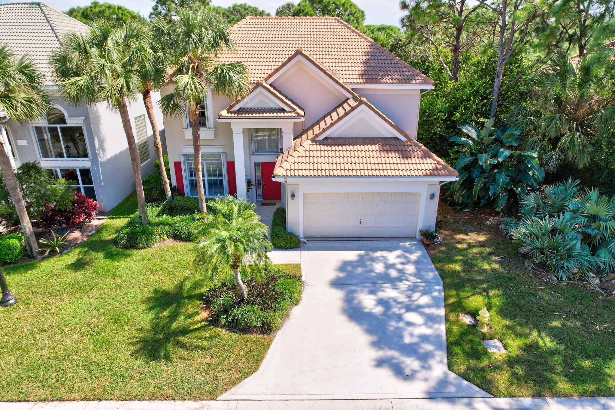 17 Princewood Lane, Palm Beach Gardens, Palm Beach County, Florida - 3 Bedrooms  
2.5 Bathrooms - 