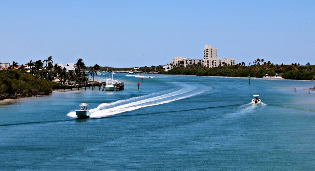 Photo of 225 Beach Road #405, Tequesta, FL 33469 (MLS # RX-10826205)