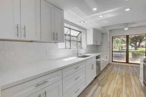 Photo of 6740 Lago Vista Terrace, Boca Raton, FL 33433 (MLS # RX-11128543)