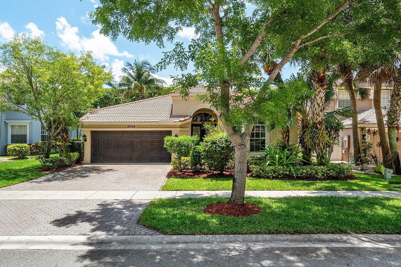 Property for Sale at 9034 Alexandra Circle, Wellington, Palm Beach County, Florida - Bedrooms: 3 
Bathrooms: 2  - $600,000