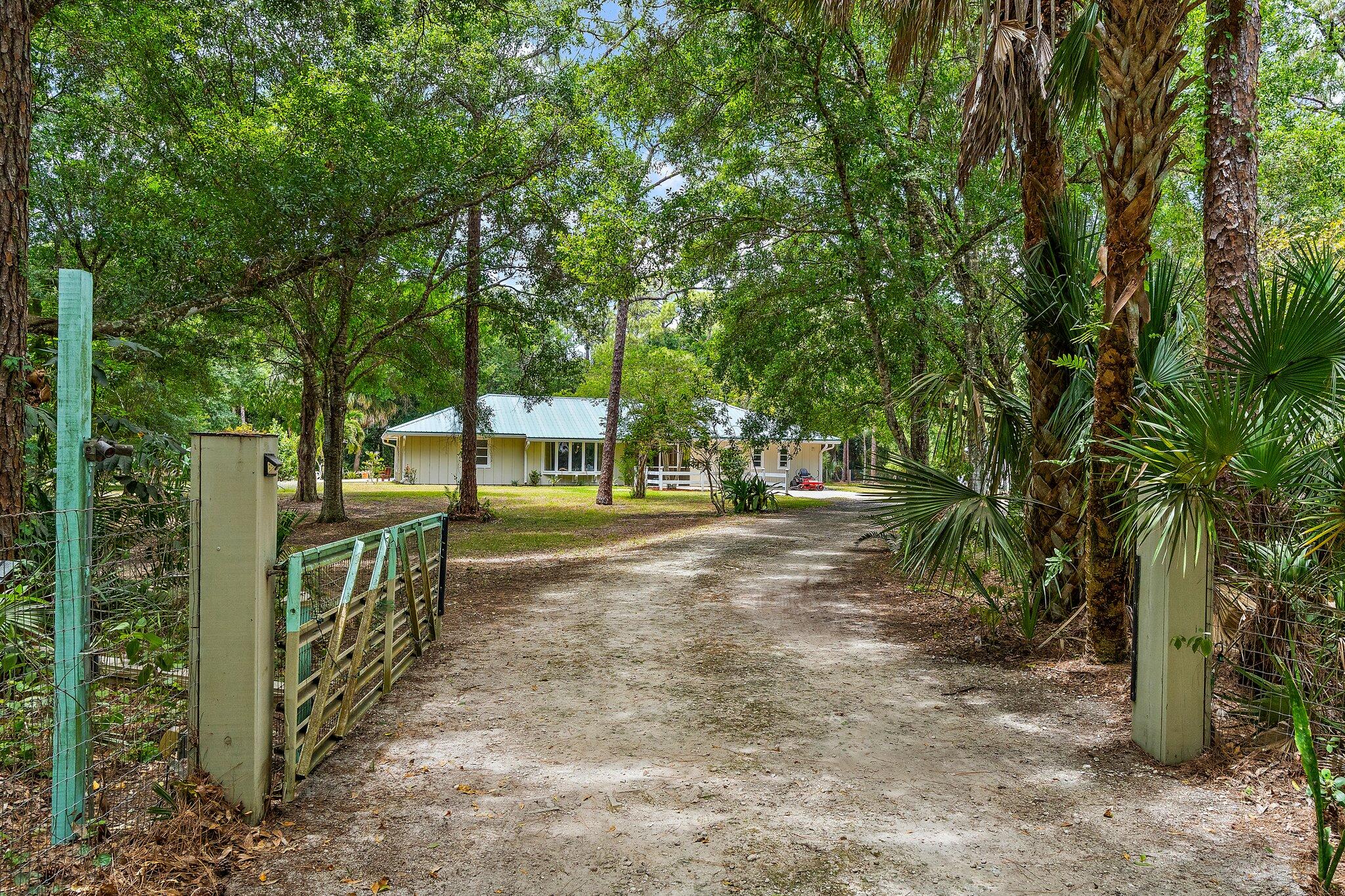 Property for Sale at 15721 111th Terrace, Jupiter, Palm Beach County, Florida - Bedrooms: 4 
Bathrooms: 2  - $1,150,000