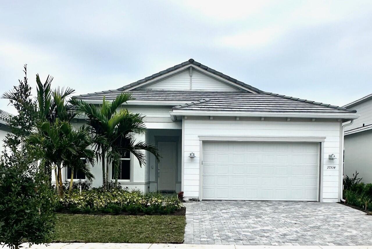 10534 Northbrook Circle, Palm Beach Gardens, Palm Beach County, Florida - 3 Bedrooms  
2 Bathrooms - 