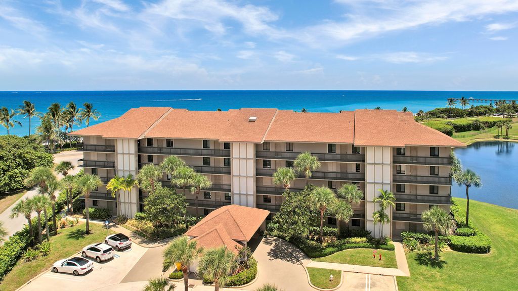 Photo of 101 S Seas 204 Drive #204, Jupiter, FL 33477 (MLS # RX-11125068)