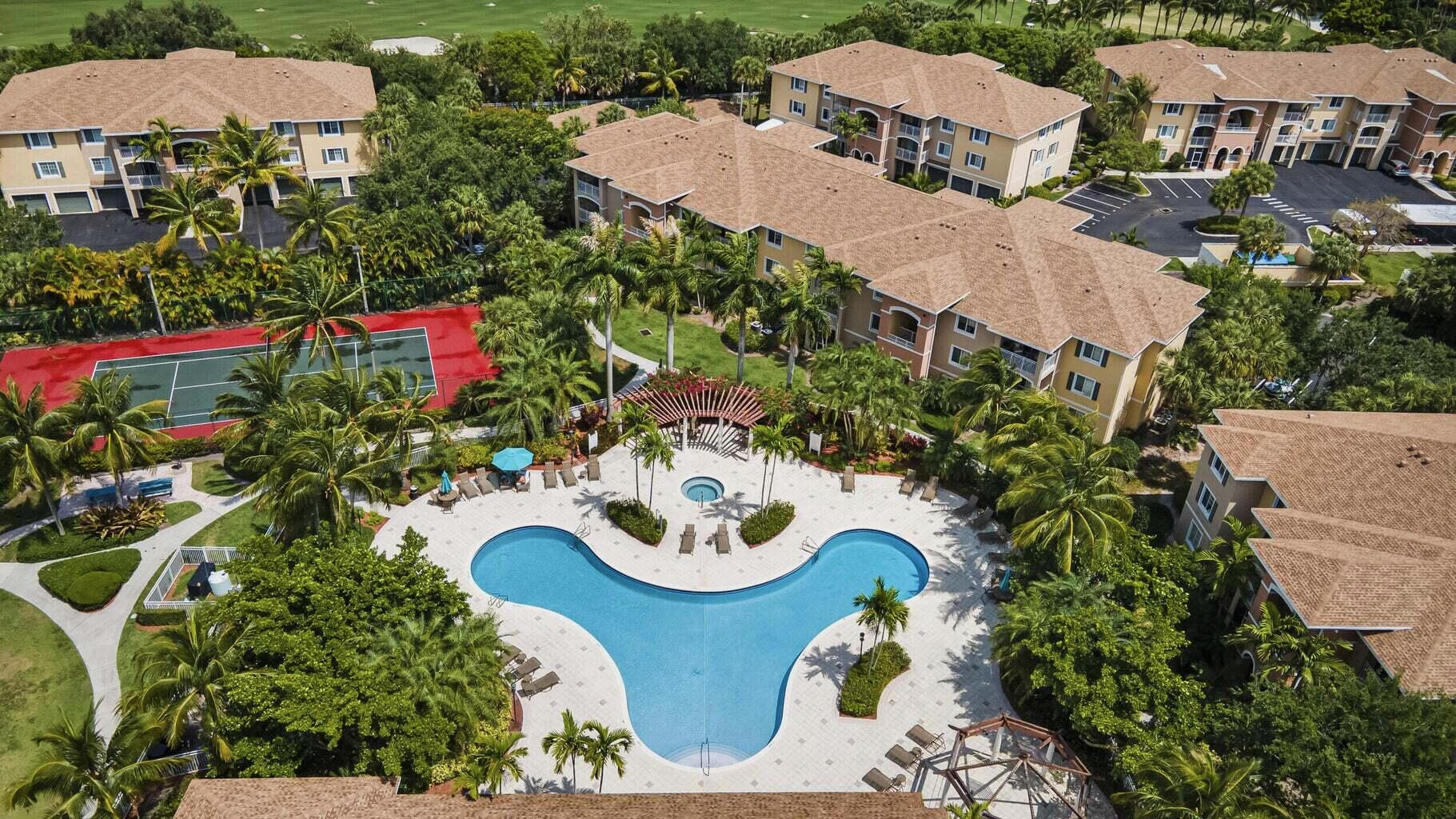 6450 Emerald Dunes Drive 301, West Palm Beach, Palm Beach County, Florida - 3 Bedrooms  
2 Bathrooms - 