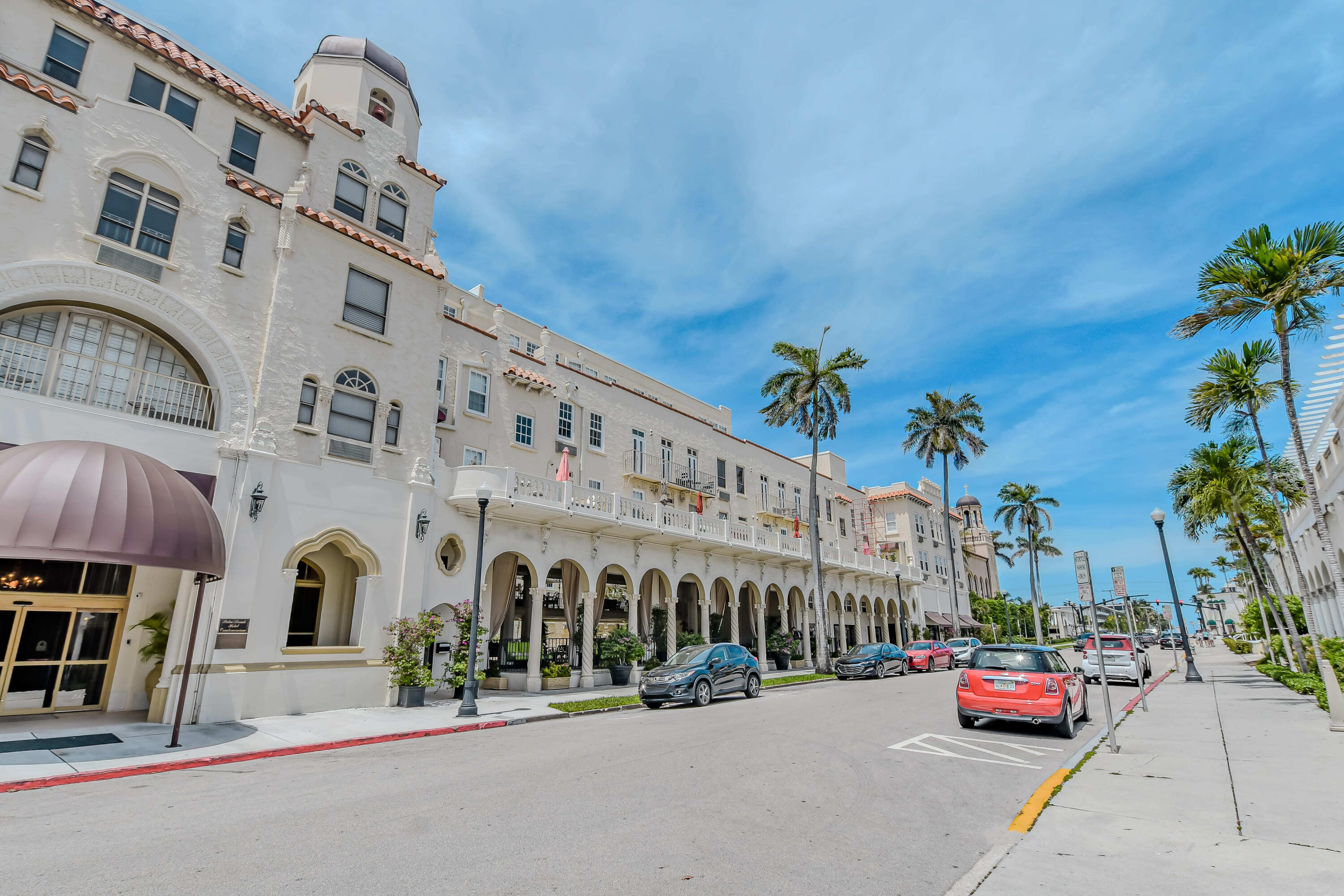 Property for Sale at 235 Sunrise Avenue 1050   105, Palm Beach, Palm Beach County, Florida - Bedrooms: 2 
Bathrooms: 2  - $899,000