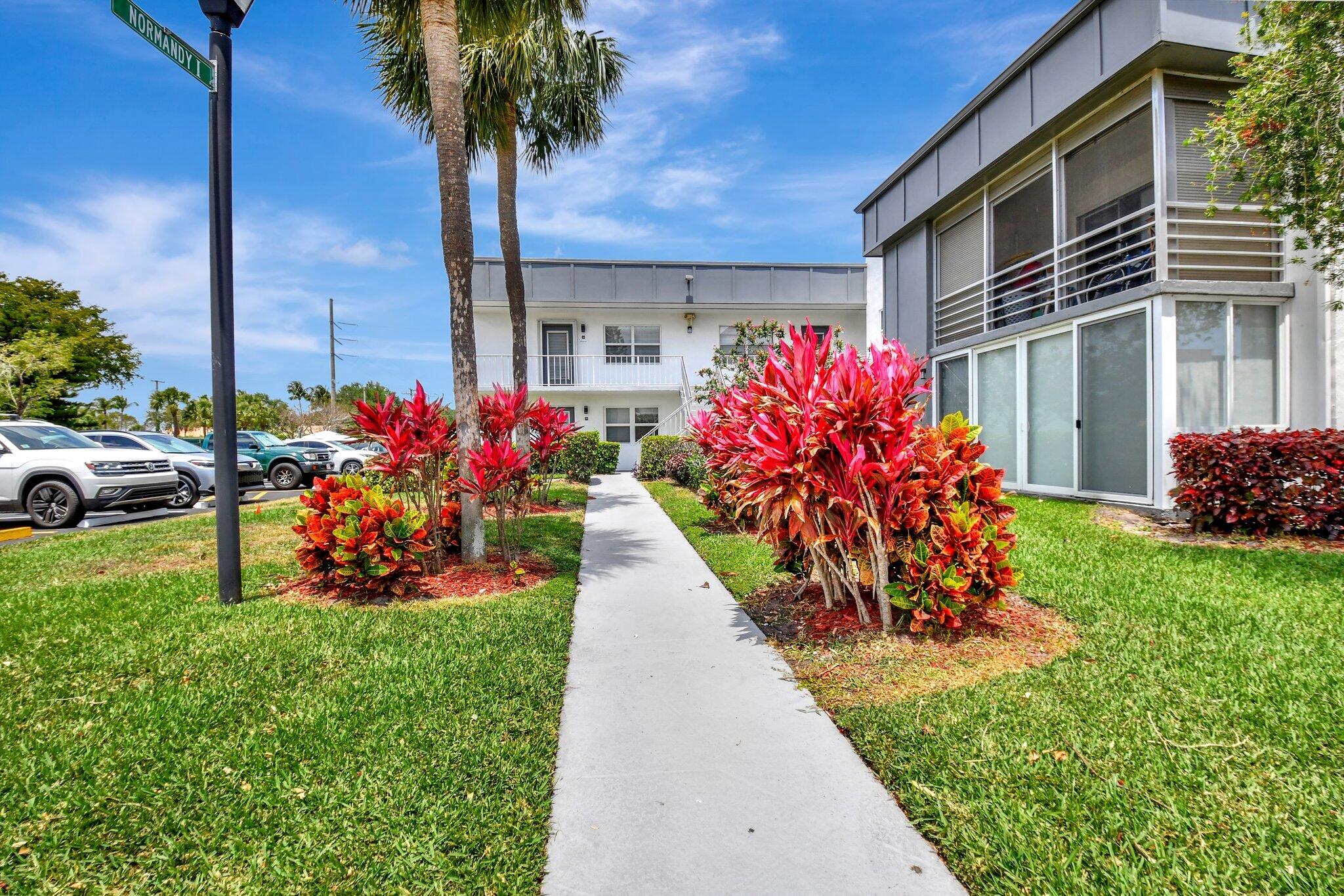 Property for Sale at 413 Normandy I, Delray Beach, Palm Beach County, Florida - Bedrooms: 2 
Bathrooms: 2  - $149,999