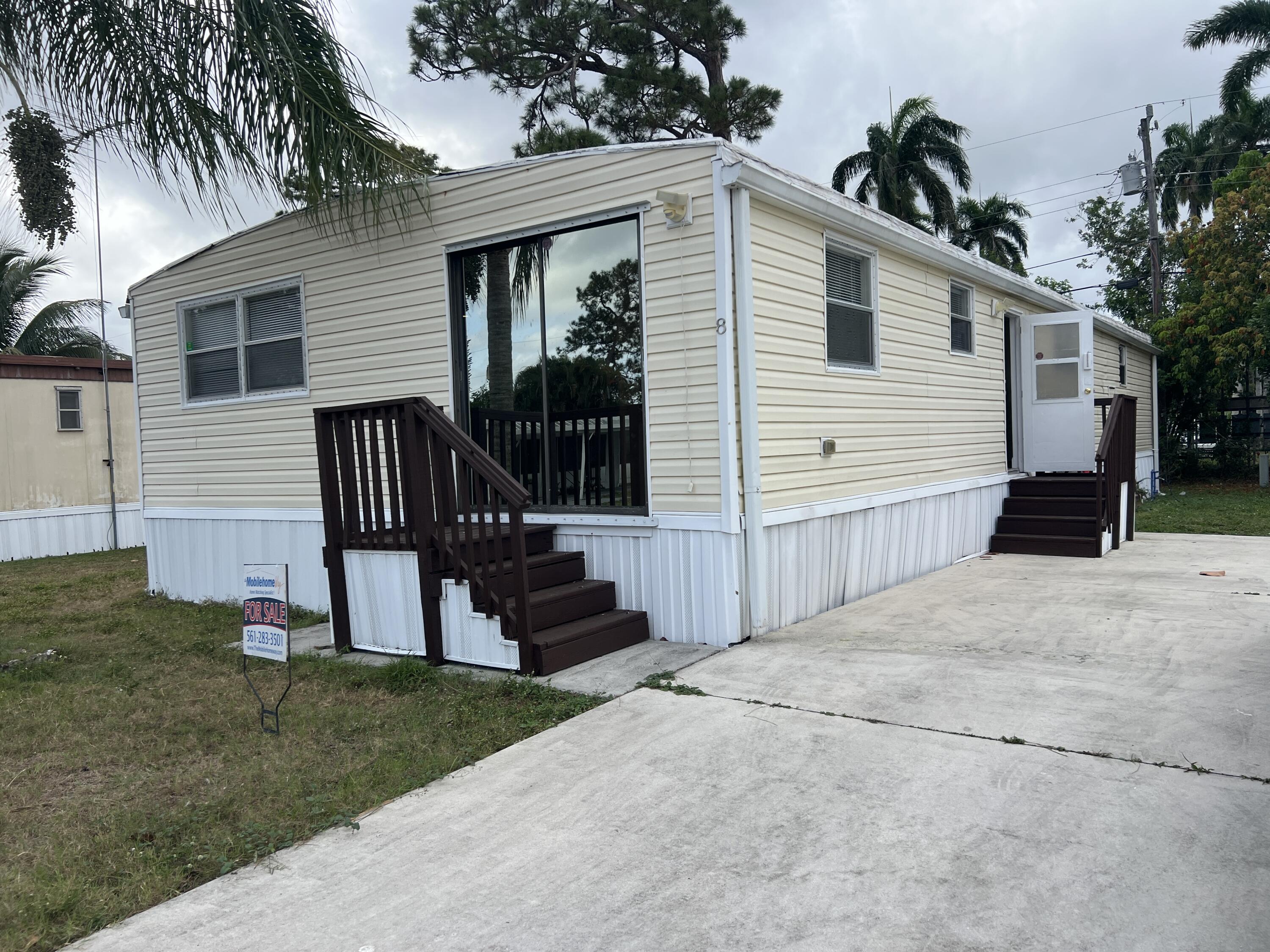 Property for Sale at 8 Ricks Drive Dr Lot 8, Greenacres, Palm Beach County, Florida - Bedrooms: 3 
Bathrooms: 3  - $46,000