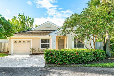 Photo of 16 Commodore Place, Palm Beach Gardens, FL 33418 (MLS # RX-11126609)