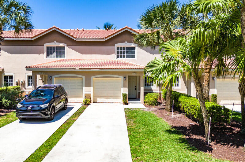 Property for Sale at 6635 Old Farm Trail, Boynton Beach, Palm Beach County, Florida - Bedrooms: 3 
Bathrooms: 2.5  - $400,000