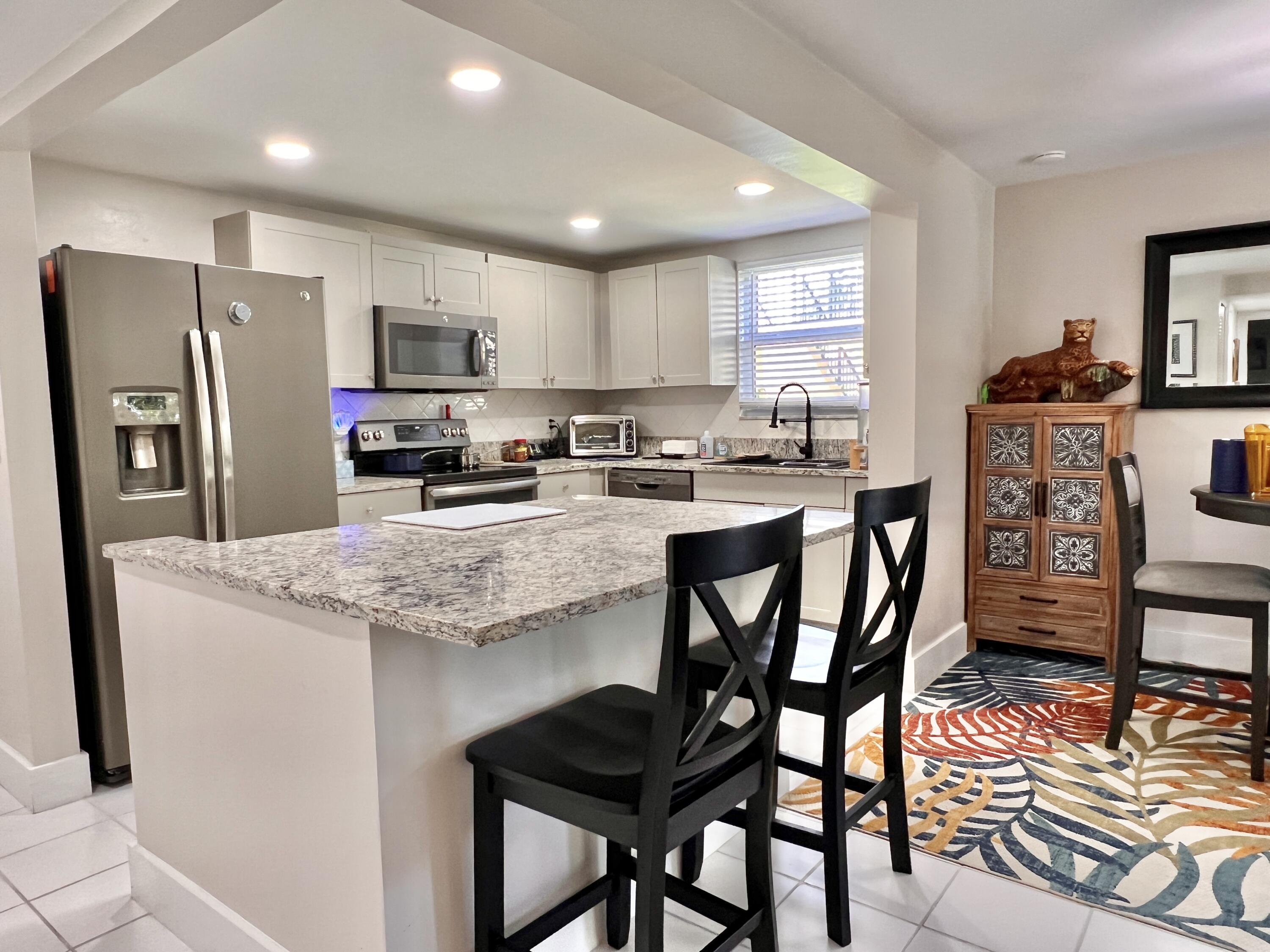 Property for Sale at 720 N Dixie Highway 303, Lantana, Palm Beach County, Florida - Bedrooms: 2 
Bathrooms: 2.5  - $267,900