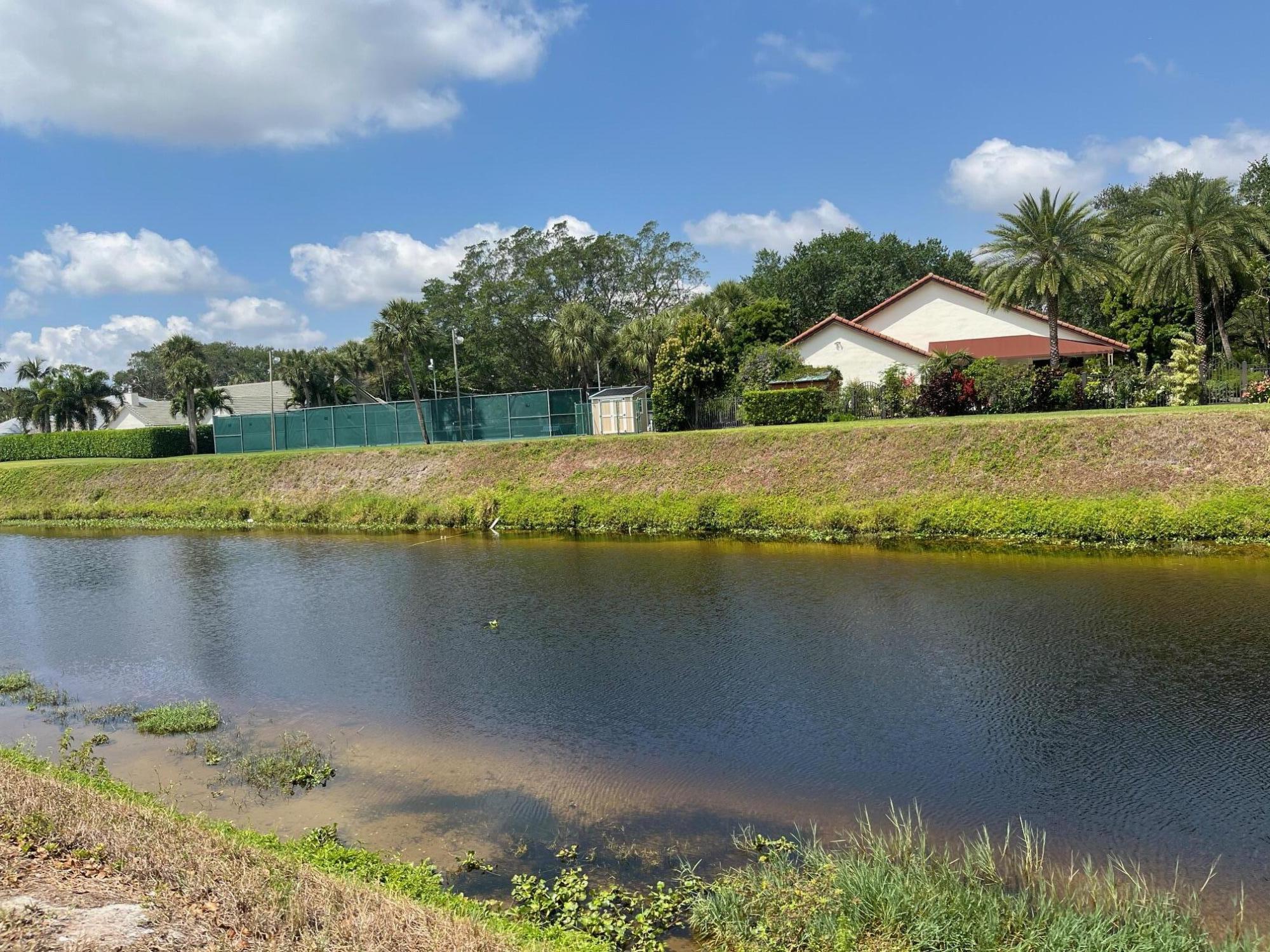 2360 Sw 22nd Avenue 418, Delray Beach, Palm Beach County, Florida - 2 Bedrooms  
2 Bathrooms - 
