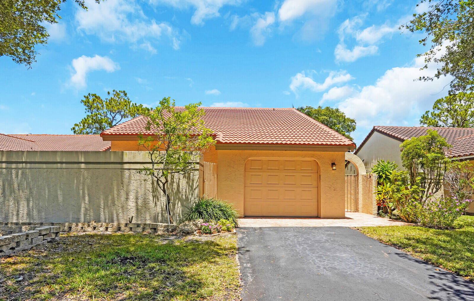 Property for Sale at 1150 Nw 22nd Avenue, Delray Beach, Palm Beach County, Florida - Bedrooms: 3 
Bathrooms: 2  - $450,000