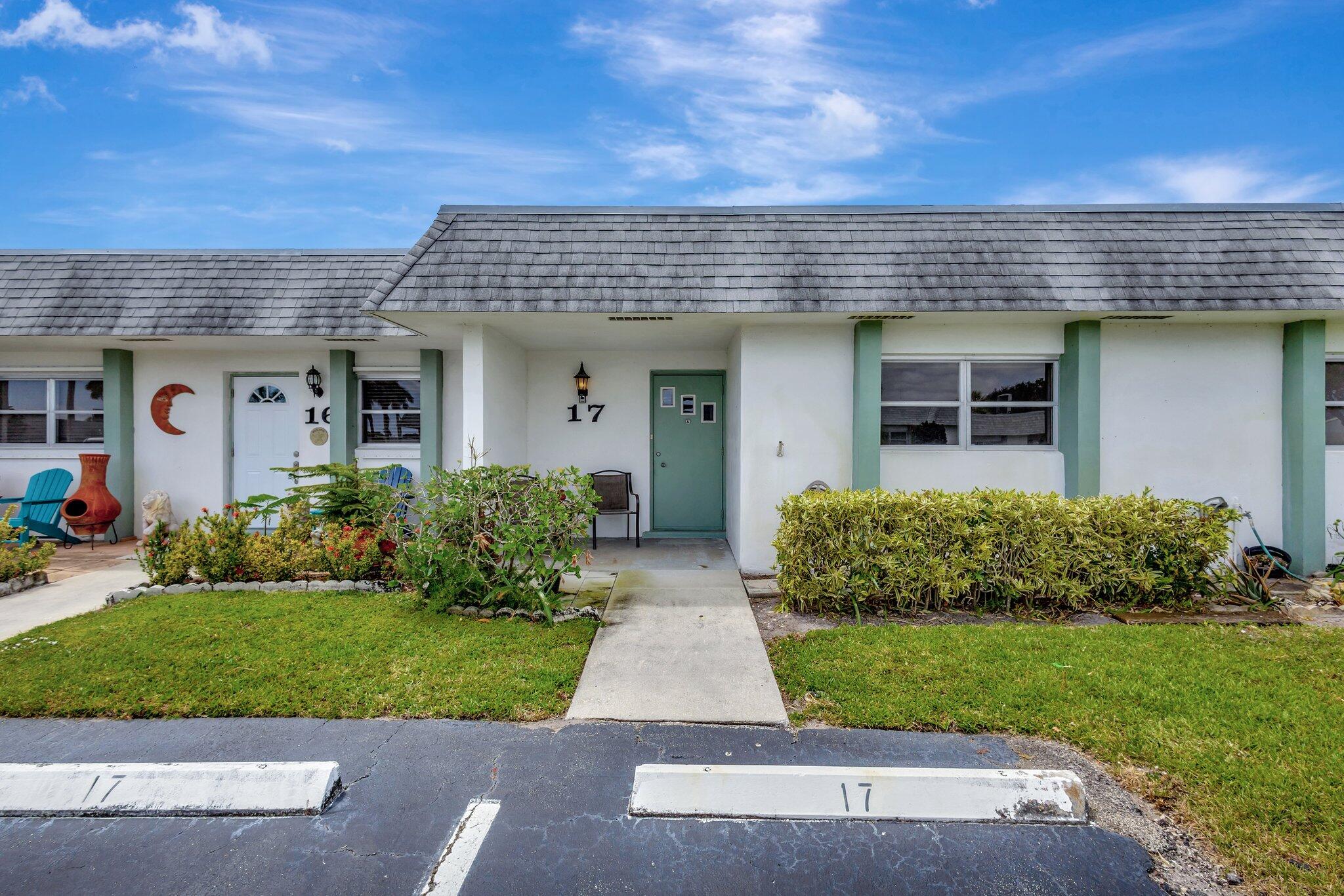 Property for Sale at 2638 Gately Drive 17, West Palm Beach, Palm Beach County, Florida - Bedrooms: 1 
Bathrooms: 1.5  - $119,900