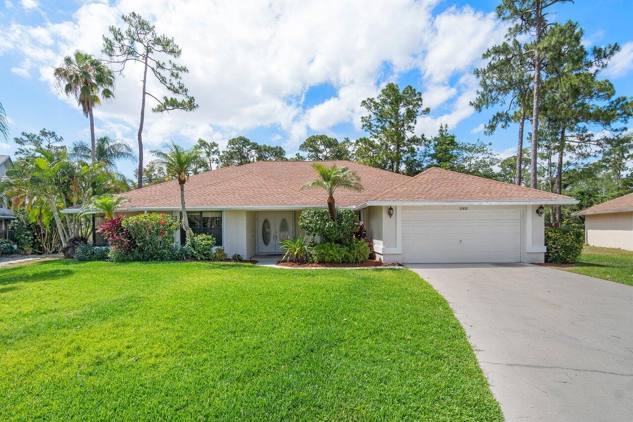 Property for Sale at 13415 Kingsbury Drive, Wellington, Palm Beach County, Florida - Bedrooms: 4 
Bathrooms: 2.5  - $794,900