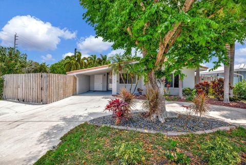Tiny photo for 3792 NE 19th Avenue, Oakland Park, FL 33308 (MLS # RX-11093098)