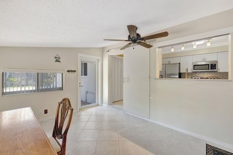Tiny photo for 3792 NE 19th Avenue, Oakland Park, FL 33308 (MLS # RX-11093098)