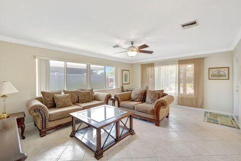 Tiny photo for 3792 NE 19th Avenue, Oakland Park, FL 33308 (MLS # RX-11093098)