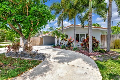 Tiny photo for 3792 NE 19th Avenue, Oakland Park, FL 33308 (MLS # RX-11093098)