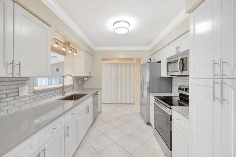 Tiny photo for 3792 NE 19th Avenue, Oakland Park, FL 33308 (MLS # RX-11093098)