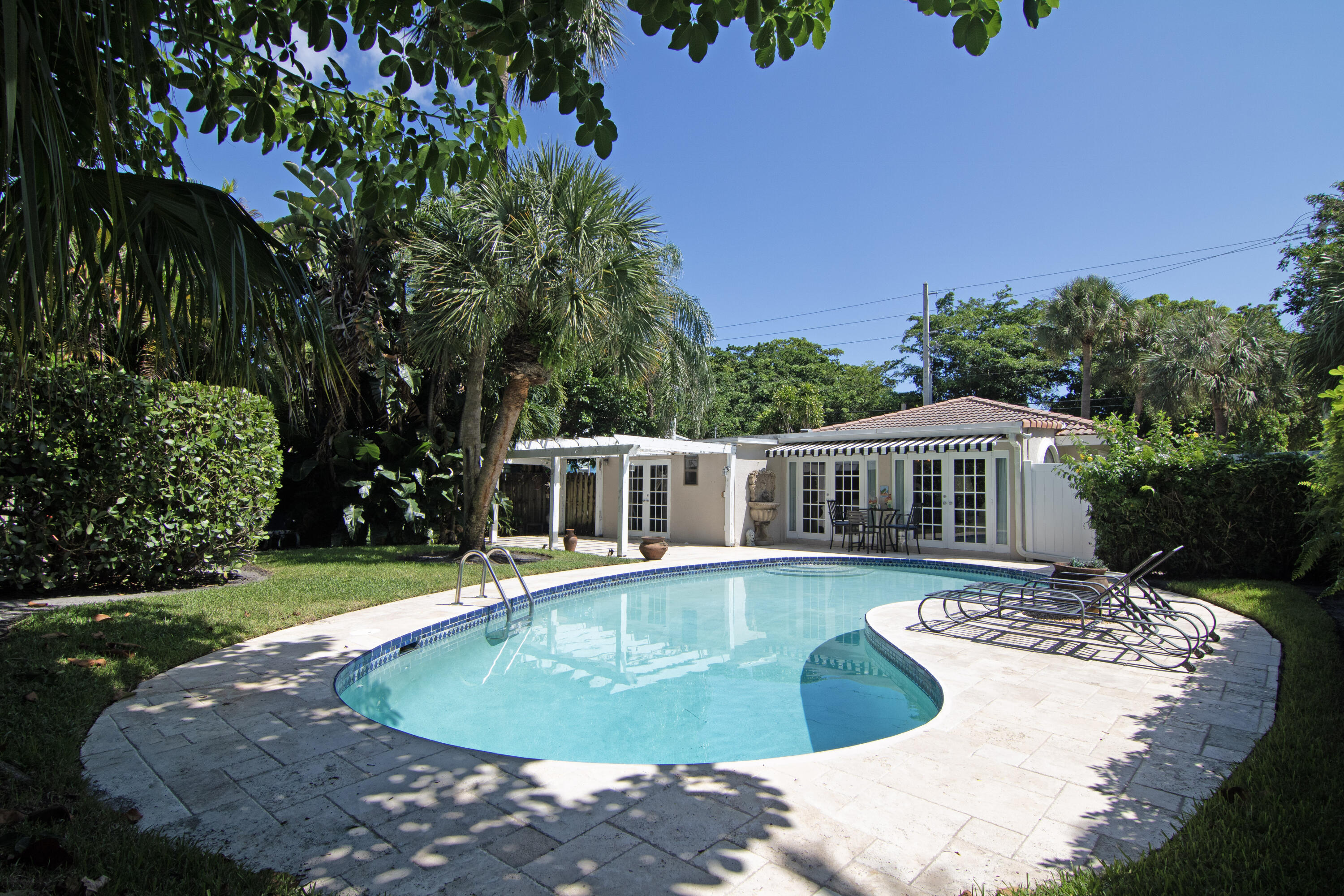 Property for Sale at 305 Dyer Road, West Palm Beach, Palm Beach County, Florida - Bedrooms: 3 
Bathrooms: 2  - $2,495,000